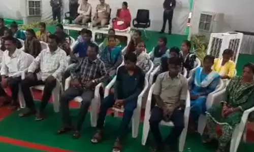 Maoist leaders surrender before Telangana police during press meet