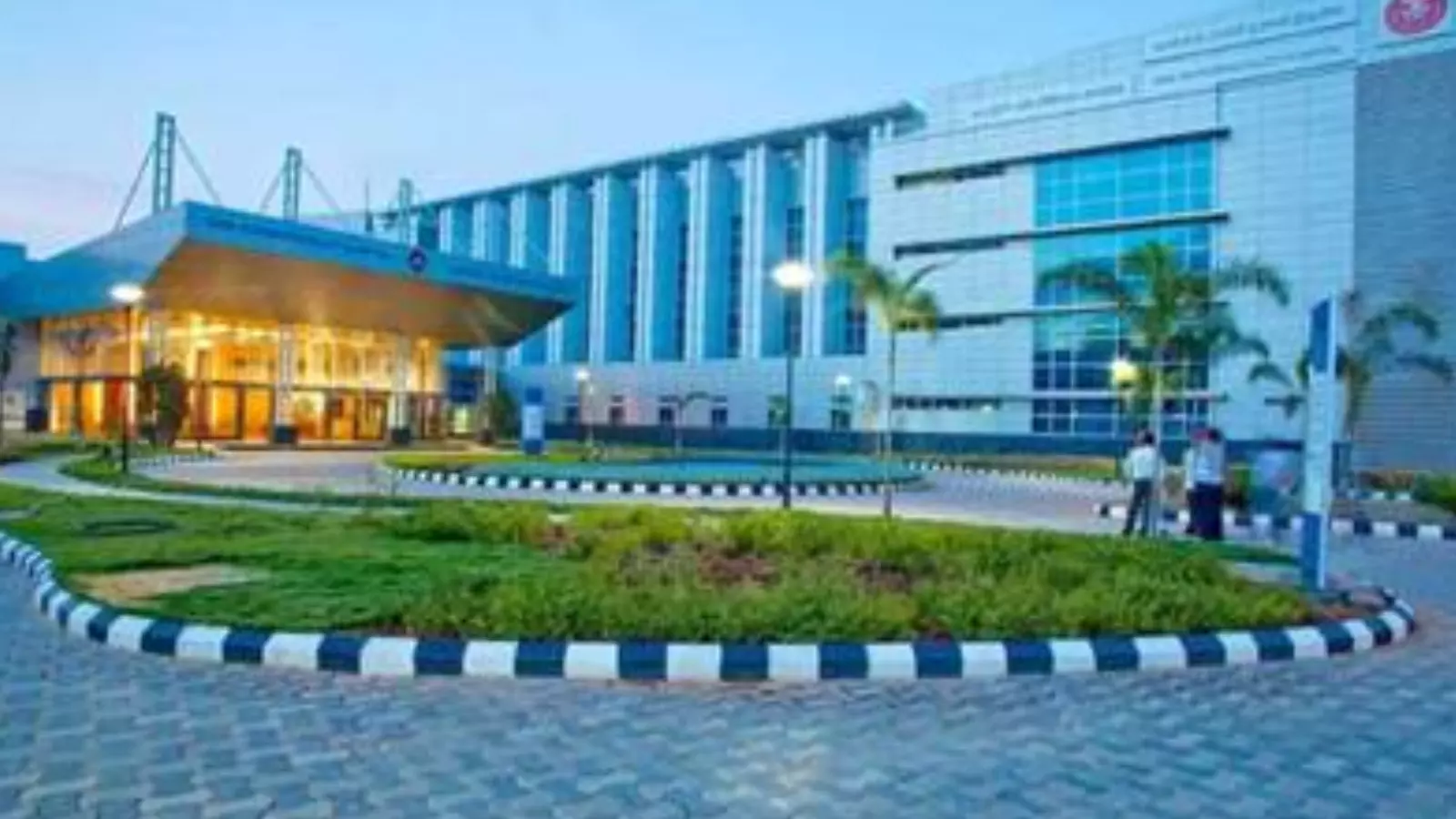 Telangana : సనత్ నగర్ ఈఎస్ఐ హాస్పిటల్ లో ప్రమాదం Telangana : సనత్ నగర్ ఈఎస్ఐ హాస్పిటల్ లో ప్రమాదం