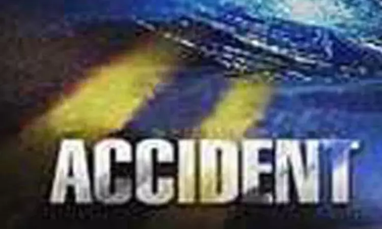 devotees on their way to sabarimala met with an accident. four died in road accident devotees on their way to sabarimala met with an accident. four died in road accident