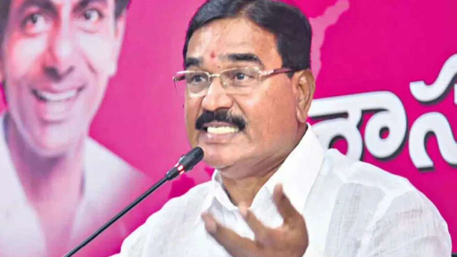 ex minister niranjan reddy lashed out at mlc kalvakuntla kavitha ex minister niranjan reddy lashed out at mlc kalvakuntla kavitha