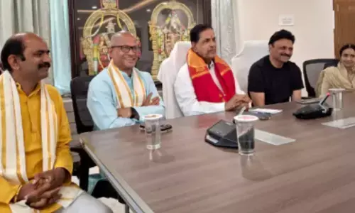 Tirumala : టీటీడీకి భారీ విరాళాన్ని అందించిన మంతెన