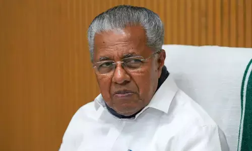 Kerala : కేరళ ముఖ్యమంత్రి విజయన్ ఇంటికి బాంబు బెదిరింపు