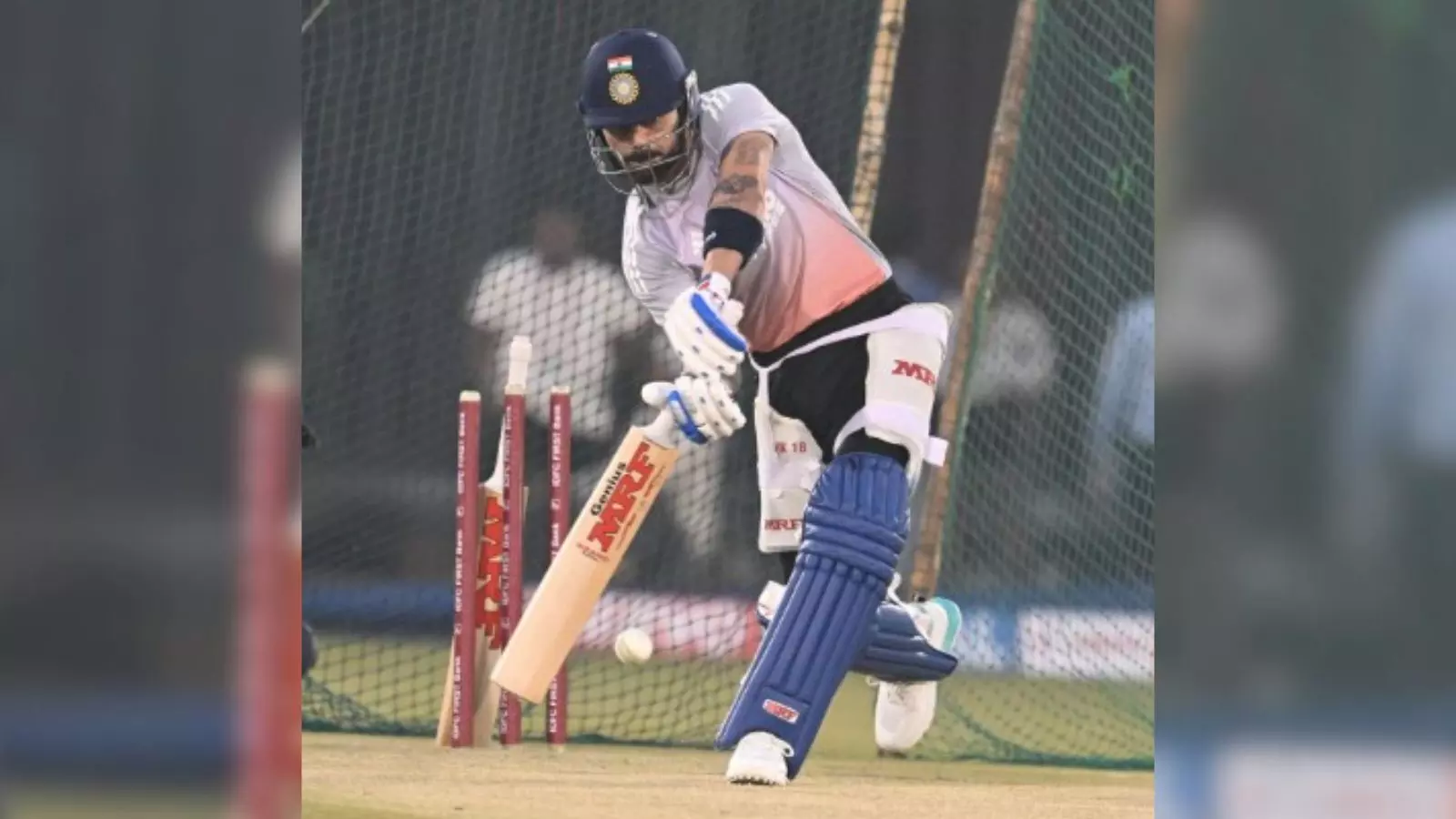 విజయ్ హజారే టోర్నమెంట్ లో విరాట్ విజయ్ హజారే టోర్నమెంట్ లో విరాట్