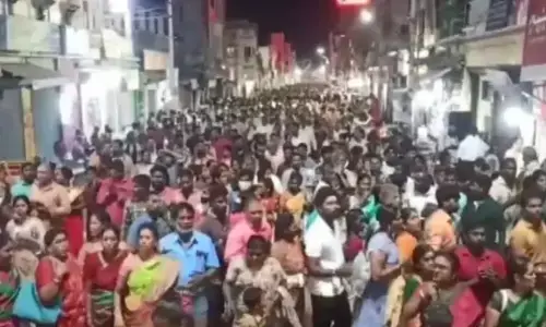 అరుణాచలానికి లక్షలాది మంది భక్తులు