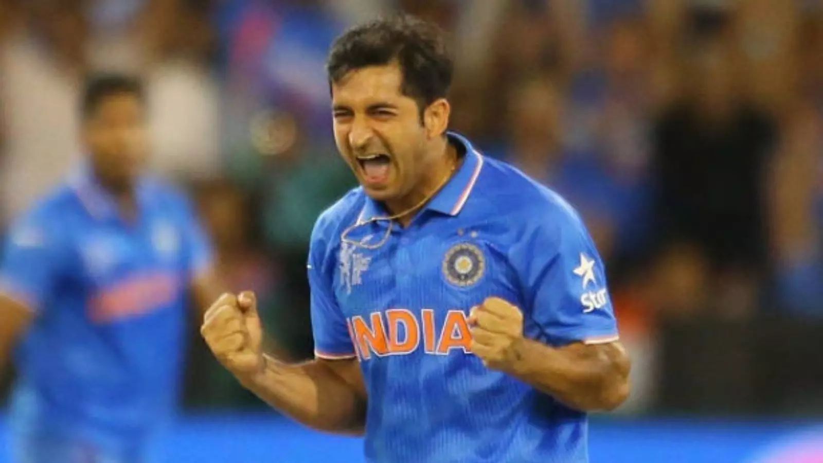 అన్ని ఫార్మాట్లకు రిటైర్మెంట్ అన్ని ఫార్మాట్లకు రిటైర్మెంట్