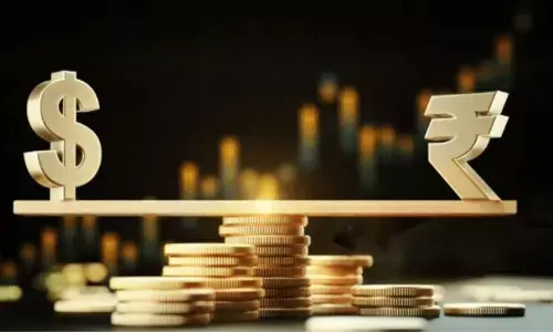 సెంచరీ దిశగా రూపాయి పరుగులు