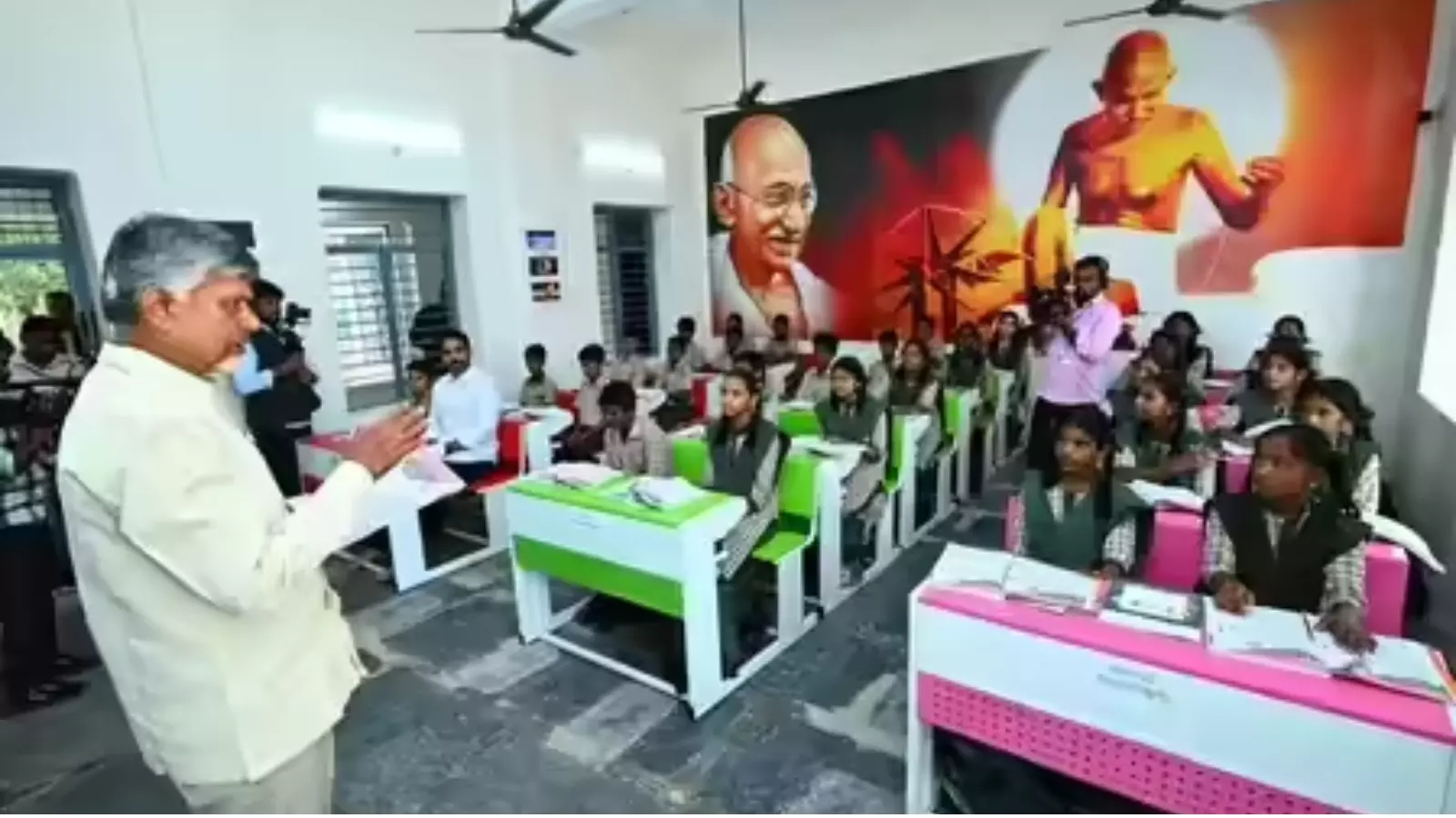 Chandrababu : నేడు శ్రీకాకుళం జిల్లాకు చంద్రబాబు Chandrababu : నేడు శ్రీకాకుళం జిల్లాకు చంద్రబాబు