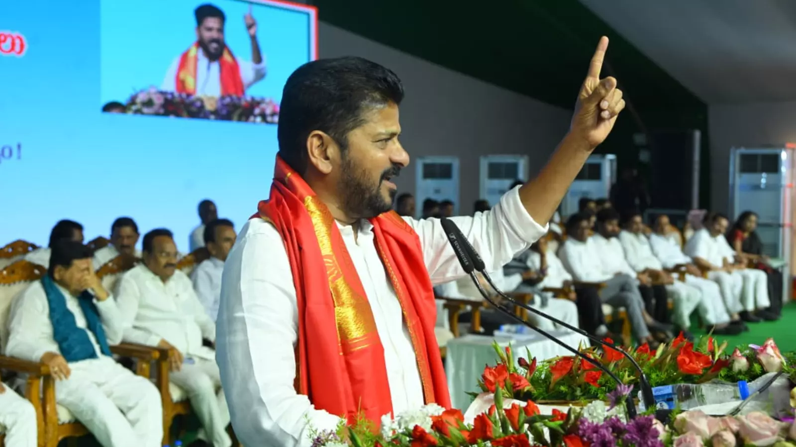 Revanth Reddy : నేడు వరంగల్ జిల్లాకు రేవంత్ రెడ్డి