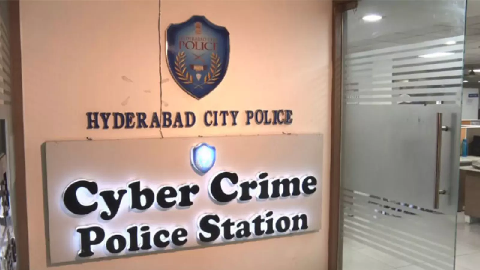 సోషల్ మీడియాలో అభ్యంతకర పోస్టు.. కేసు నమోదు