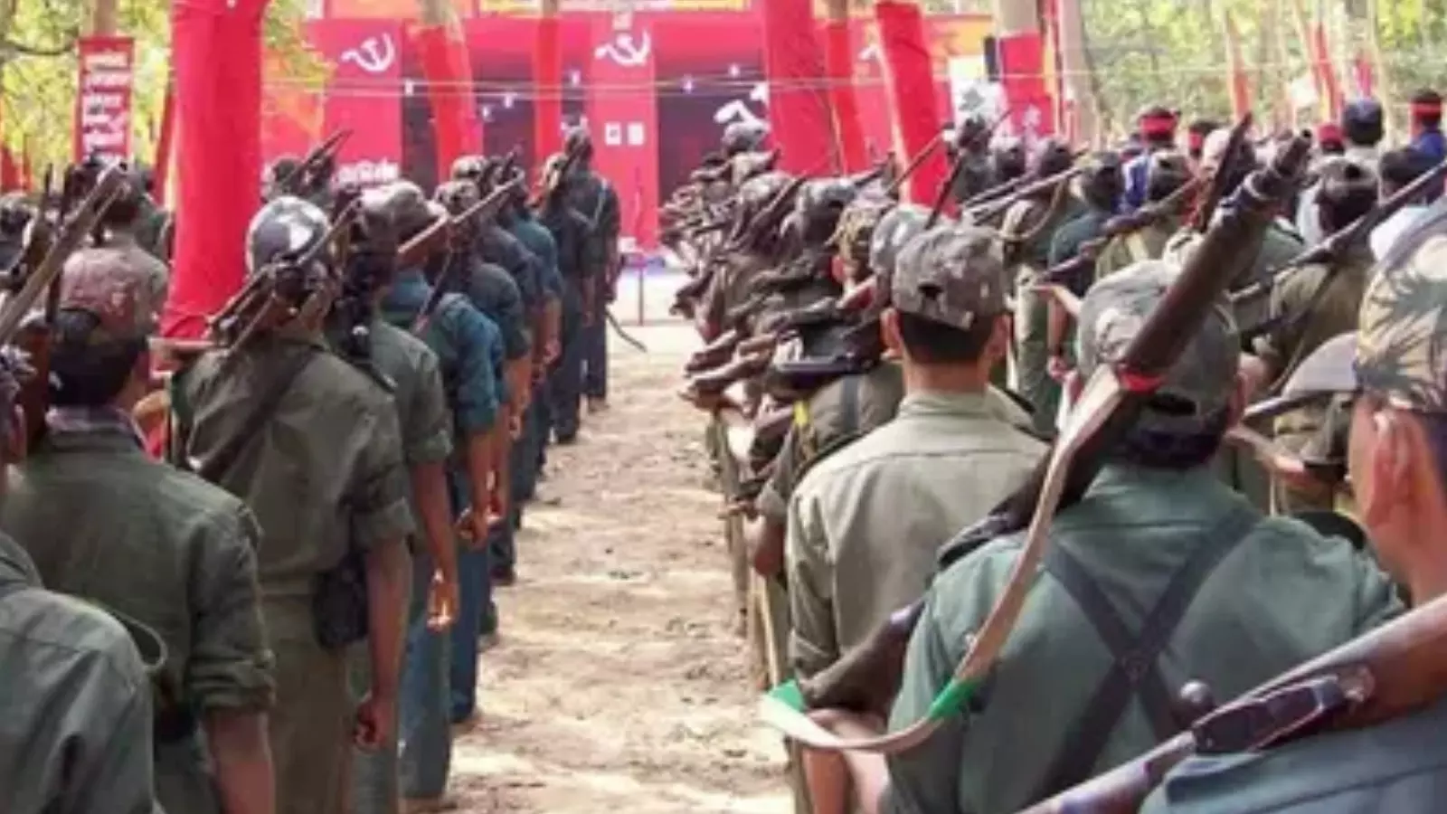 లొంగిపోయిన మరో మావోయిస్టు కీలక నేత రామ్ ధీర్