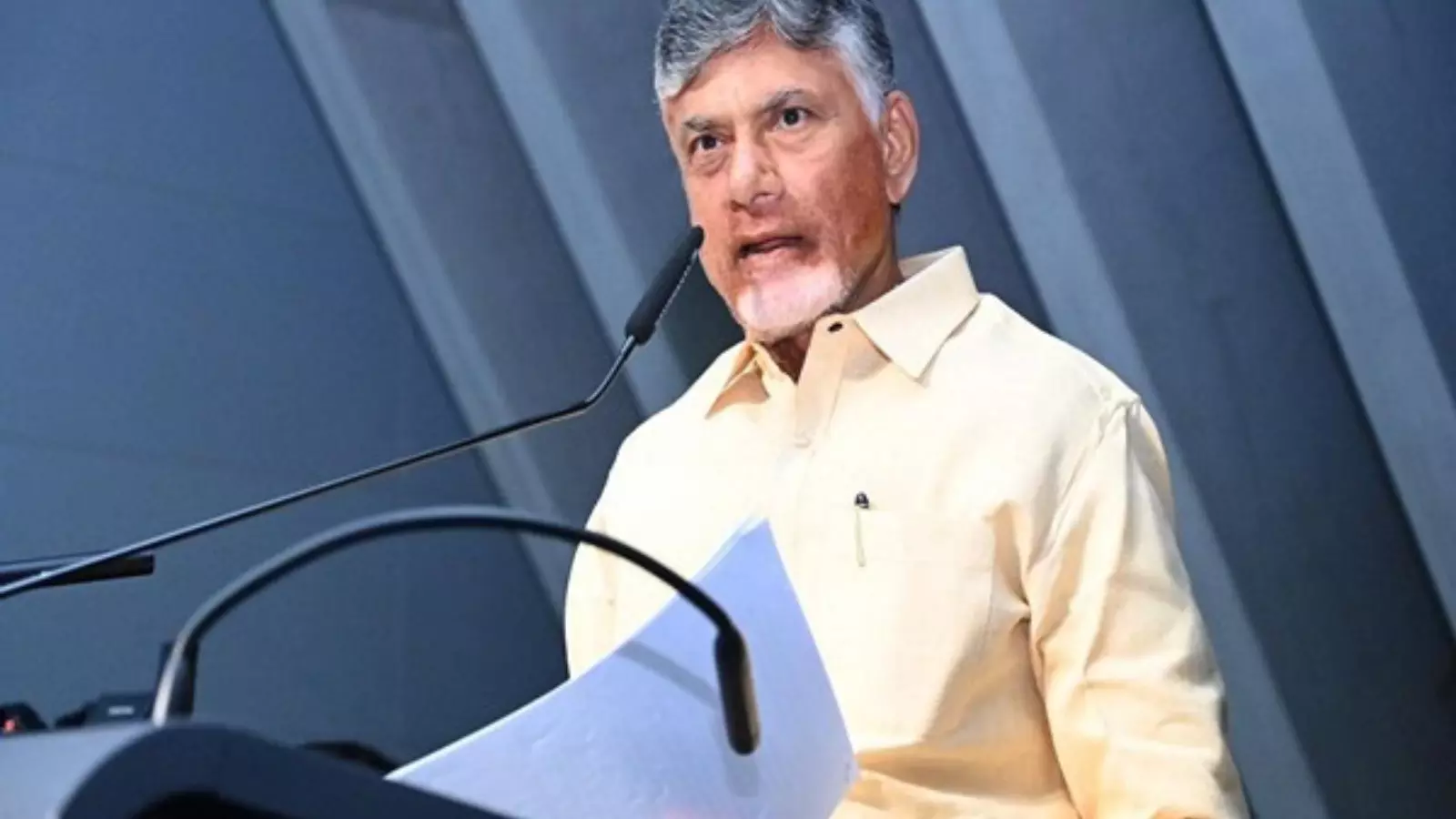 Chandrababu : వచ్చే నెలలో చంద్రబాబు దావోస్ పర్యటన
