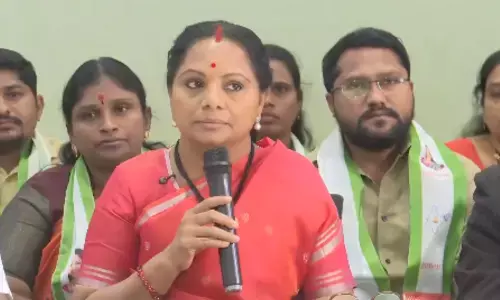 kalvakuntla kavitha gave a mass warning to brs leaders kalvakuntla kavitha gave a mass warning to brs leaders