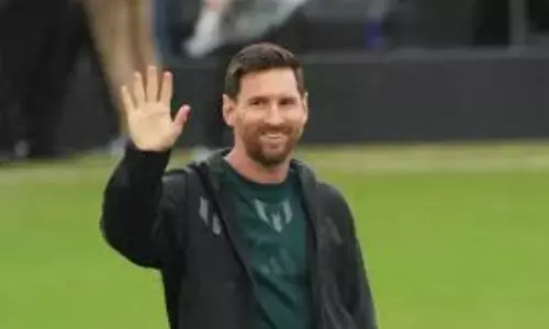 police have made heavy security arrangements at uppal stadium police have made heavy security arrangements at uppal stadium