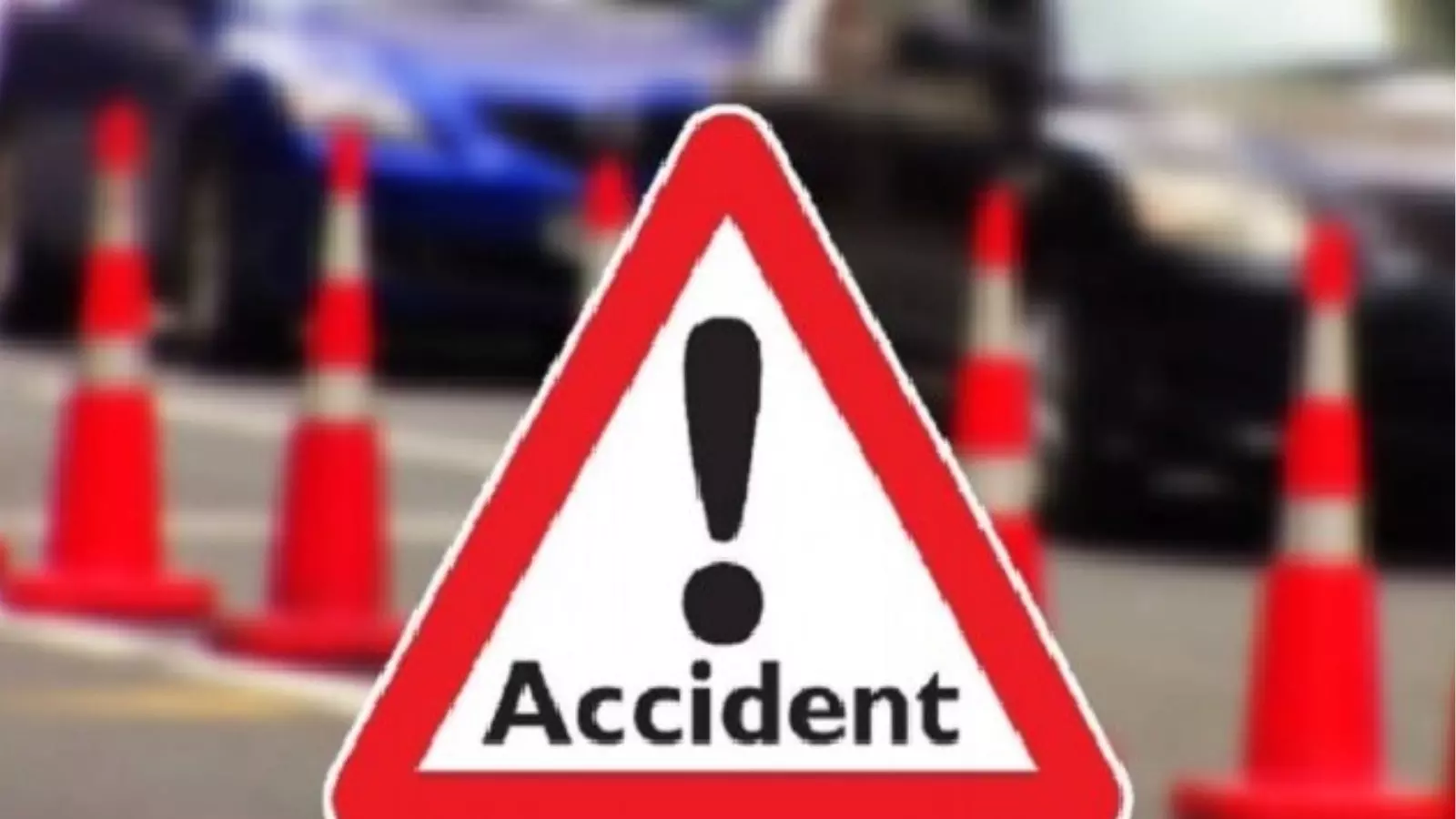 Road Accident : హైదరాబాద్ లో రోడ్డు ప్రమాదంలో మెడికో మృతి Road Accident : హైదరాబాద్ లో రోడ్డు ప్రమాదంలో మెడికో మృతి