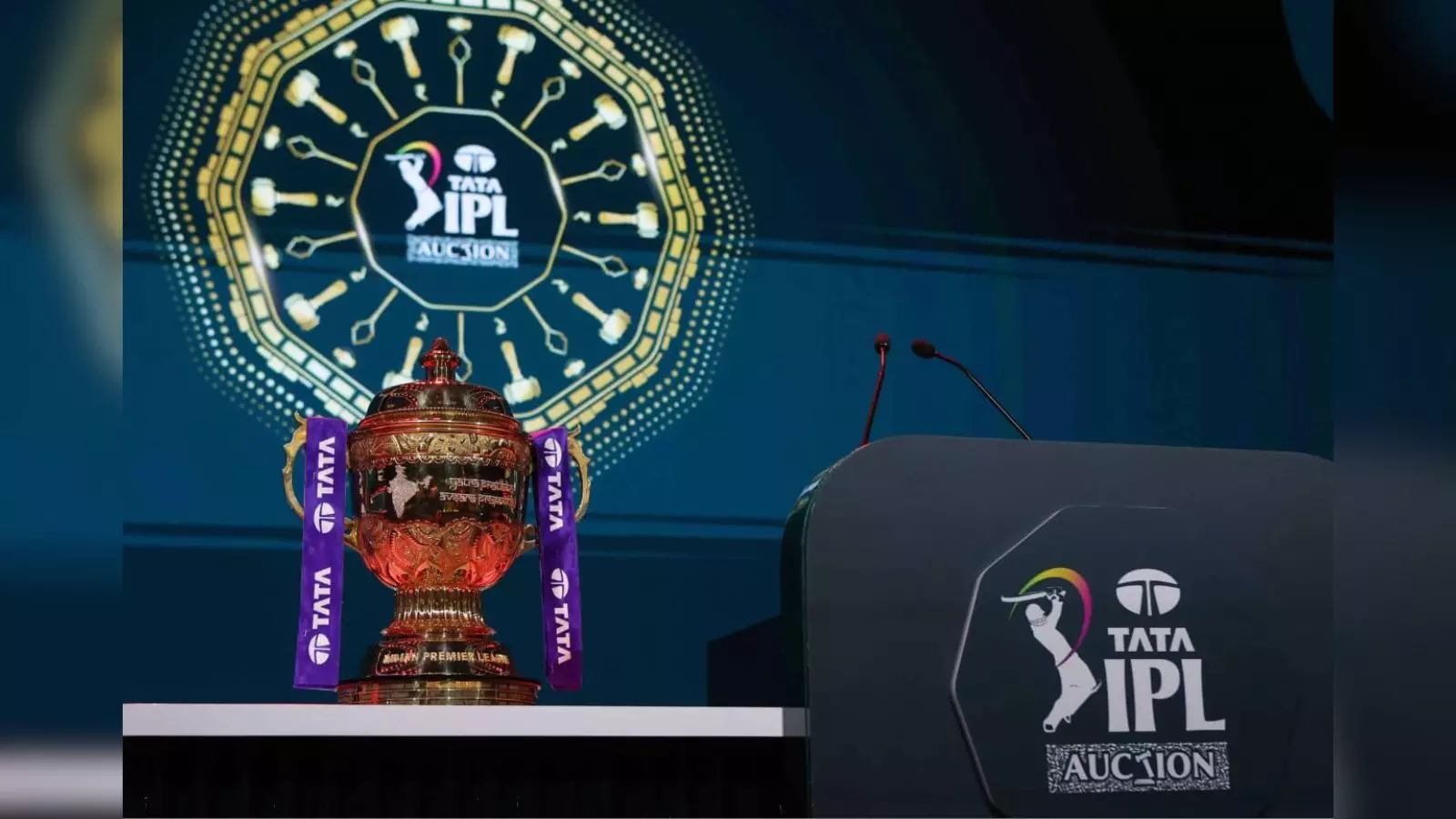 ఇచ్చేది 18 కోట్లే రూల్ తెలుసా? ఇచ్చేది 18 కోట్లే రూల్ తెలుసా?