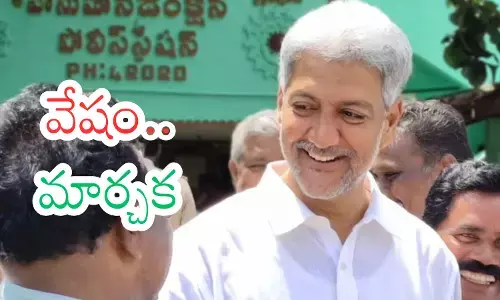 ex mla vallabhaneni vamsi has become active again in gannavaram politics