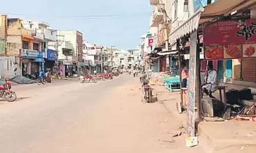 today  bandh is being organized in andhra pradesh to establish rajampet as the district headquarters