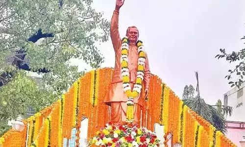 statue of vajpayee will be unveiled in amaravati