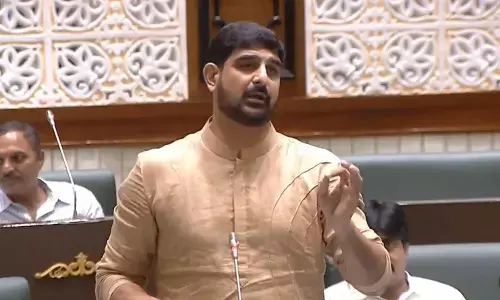 Telangana : అసెంబ్లీలో దుమారం రేపిన కౌశిక్ రెడ్డి వ్యాఖ్యలు