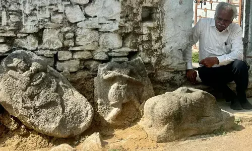 కళ్యాణ చాళుక్య శిల్పాలను కాపాడుకోవాలి!