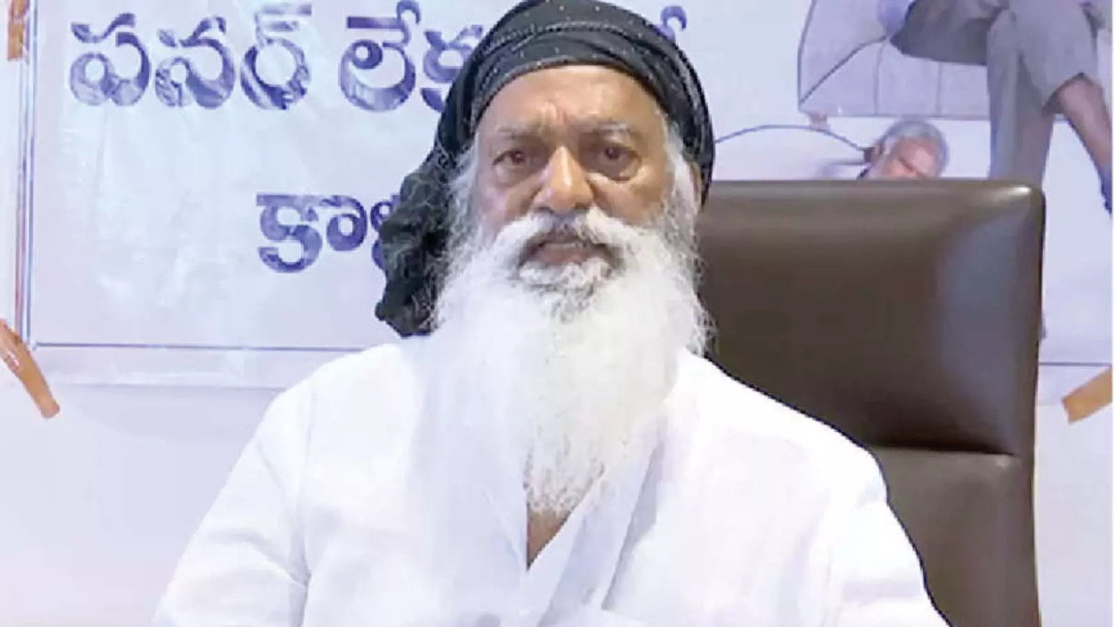 తాడిపత్రిలో జేసీ ప్రభాకర్ రెడ్డి  దీక్ష