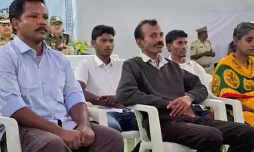 maoist leader barse sukka alias deva surrenders before police maoist leader barse sukka alias deva surrenders before police