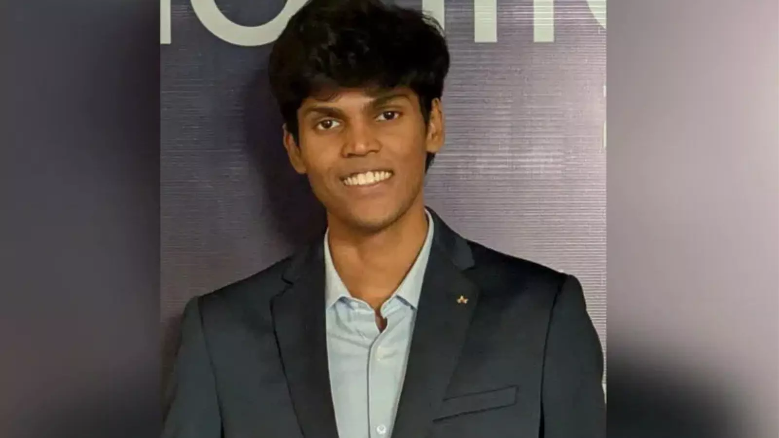 హైదరాబాద్ విద్యార్థికి 2.5 కోట్ల వేతనం హైదరాబాద్ విద్యార్థికి 2.5 కోట్ల వేతనం