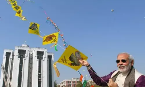 prime minister narendra modi participated in the kite festival being held in gujarat