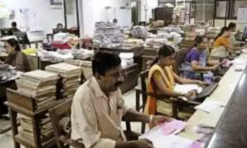 కేంద్ర ప్రభుత్వం ఉద్యోగులకు బంపర్ ఆఫర్