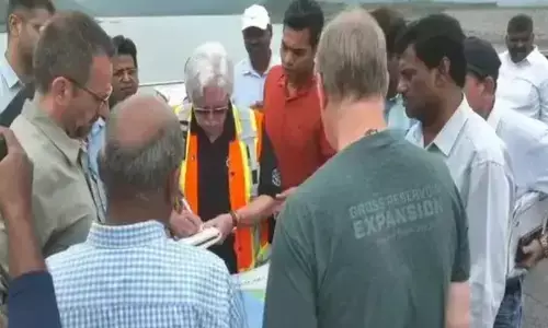 నేడు పోలవరంలో విదేశీ నిపుణుల బృందం పర్యటన