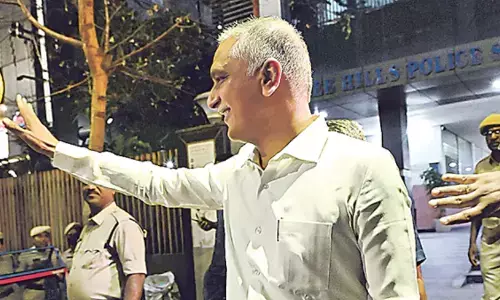 SIT officials reveal that brs leader harish rao will be questioned again