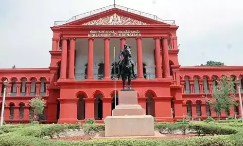 కర్ణాటకలో బైక్‌ ట్యాక్సీలపై నిషేధం ఎత్తివేత