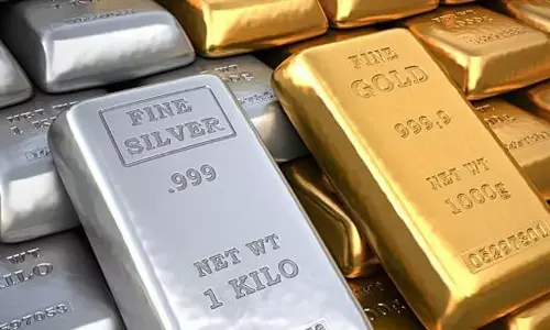 gold and silver prices have fallen sharply in the international market