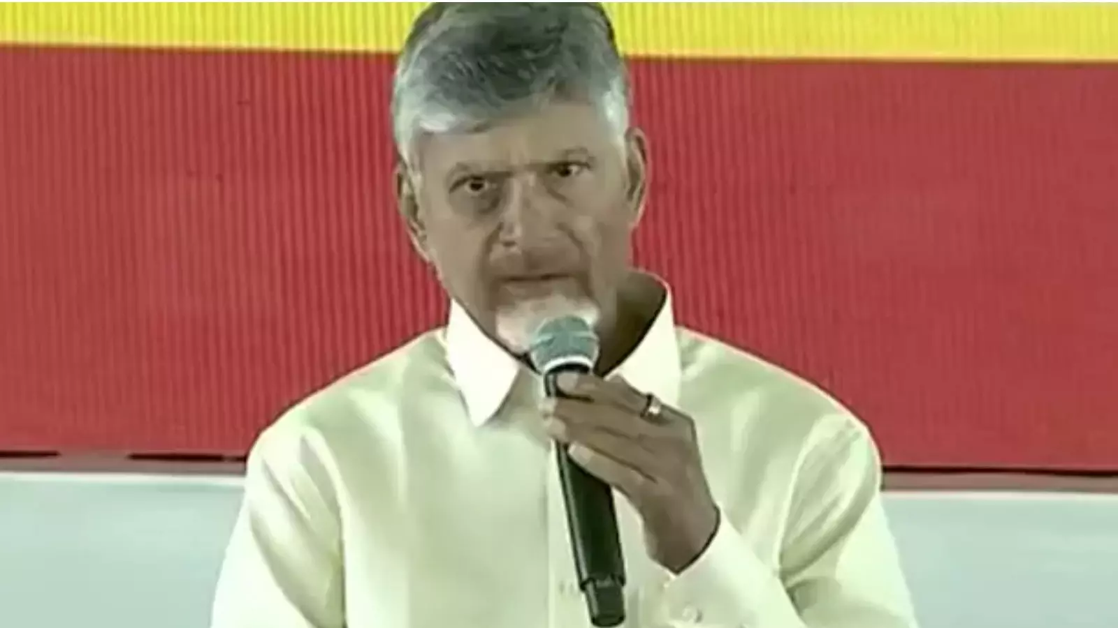 కేంద్ర బడ్జెట్ లో ఏపీకి కేటాయింపులపై చంద్రబాబు ఏమన్నారంటే?