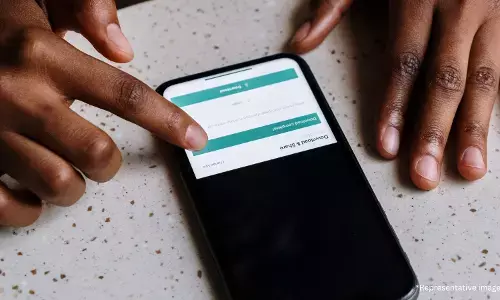 Hyderabad cyber fraud case involving fake electricity bill scam