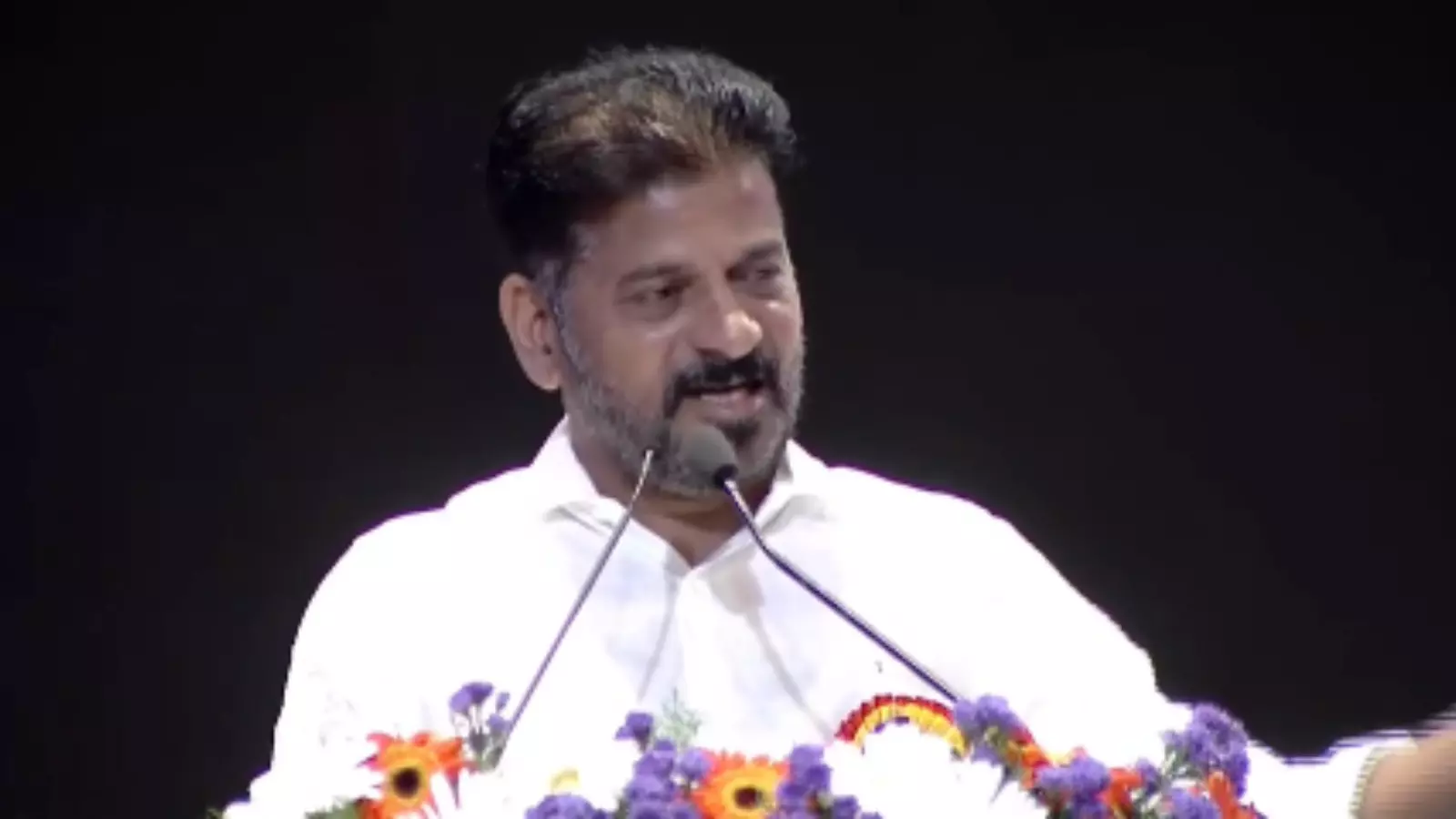 chief minister revanth reddy made key comments on kcr