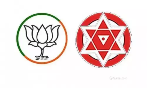 jana sena party announces support for bjp in municipal elections