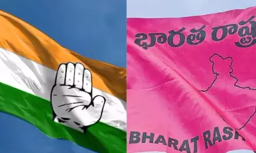 clash broke out between brs and congress cadres in gajwel