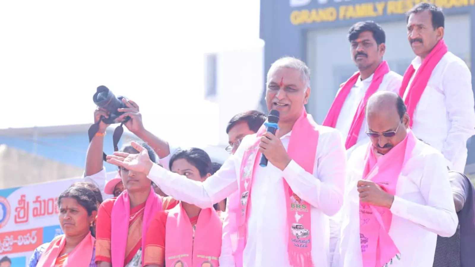 నేడు హరీశ్ రావు మున్సిపల్ ఎన్నికల ప్రచారం