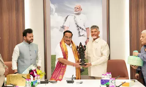 chief minister chandrababu  met union water resources minister CR patil as part of his visit to delhi