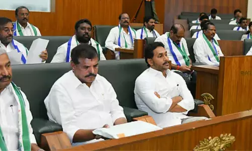 YSRCP : నేడు ఏపీ అసెంబ్లీకి వైసీపీ సభ్యులు