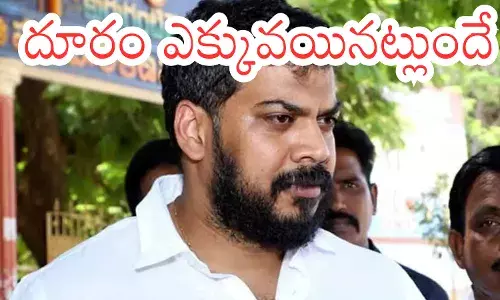 YSRCP : ఇలా వచ్చి అలా వెళ్లిపోతున్నారే... మెరుపు తీగలా మారారుగా?