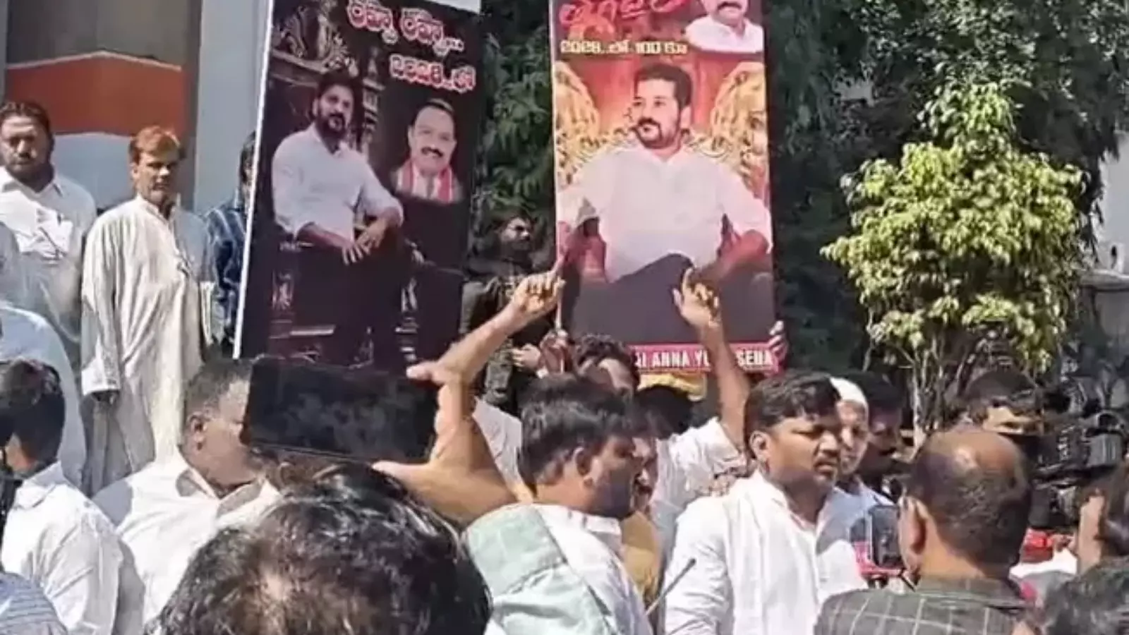 cadre celebrated at gandhi bhavan as  party surged towards victory in telangana municipal elections