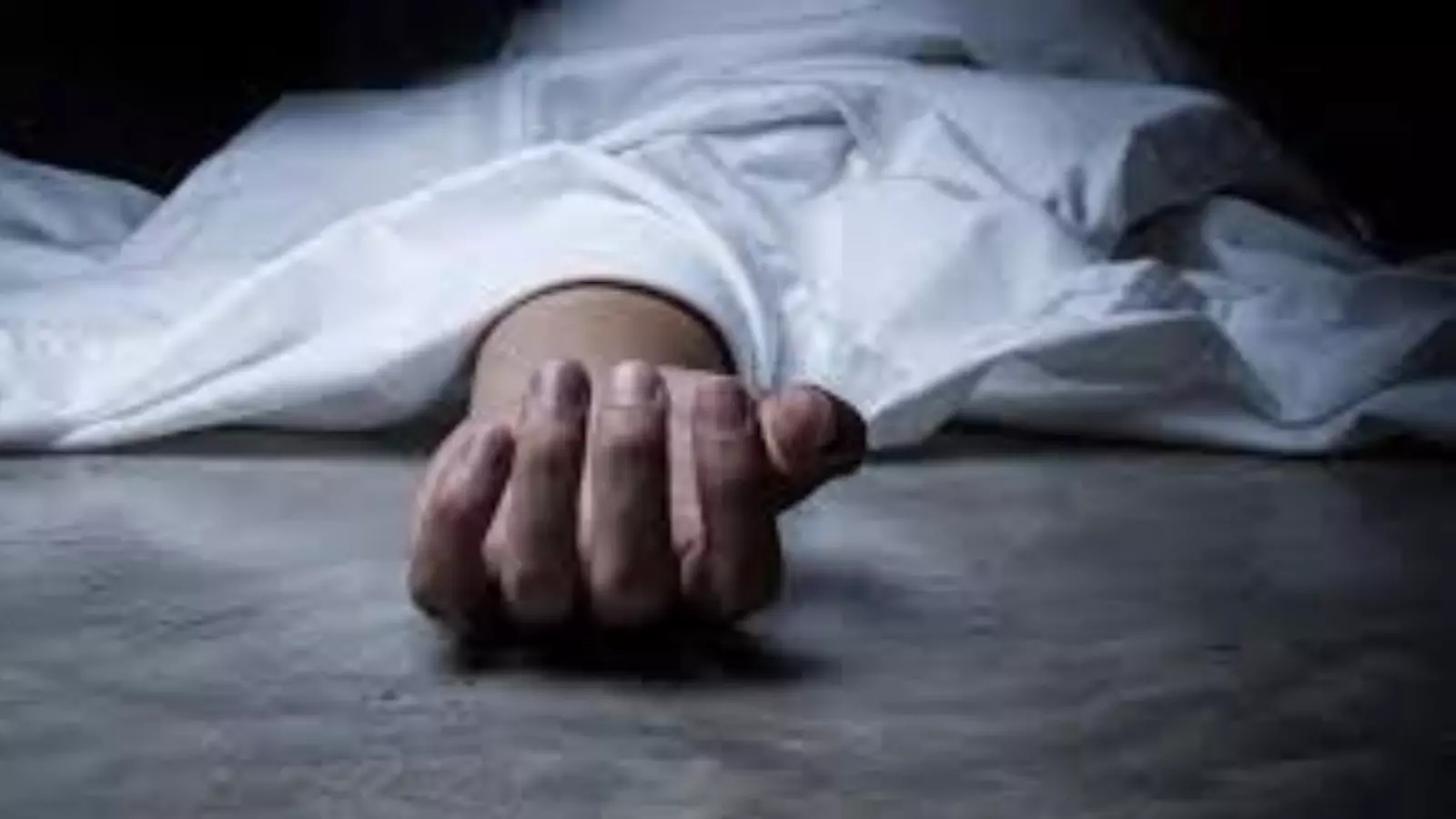 accused of raping and murdering a child in madanapalle commits suicide