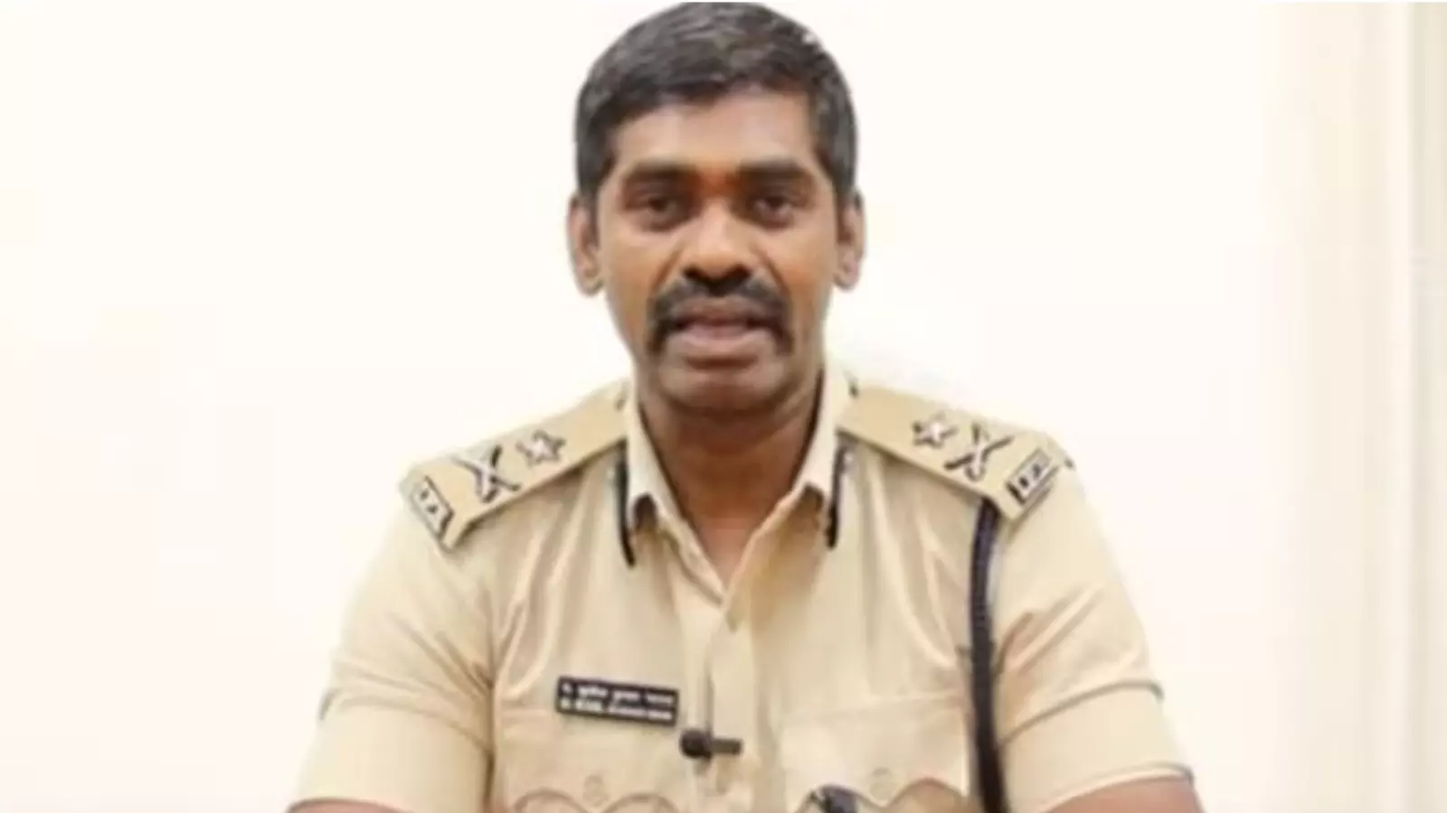 ఐపీఎస్ సునీల్ నాయక్ కు నాన్ బెయిలబుల్ వారెంట్