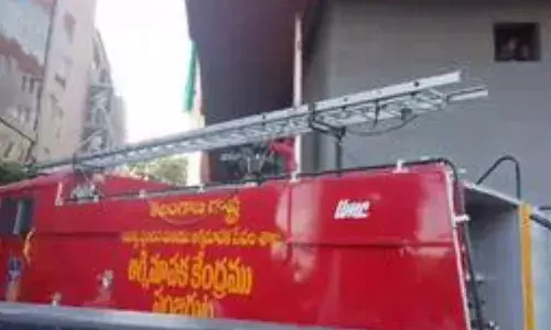 major fire broke out in hyderabad