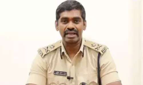 ఐపీఎస్ సునీల్ నాయక్ కు నాన్ బెయిలబుల్ వారెంట్ ఐపీఎస్ సునీల్ నాయక్ కు నాన్ బెయిలబుల్ వారెంట్