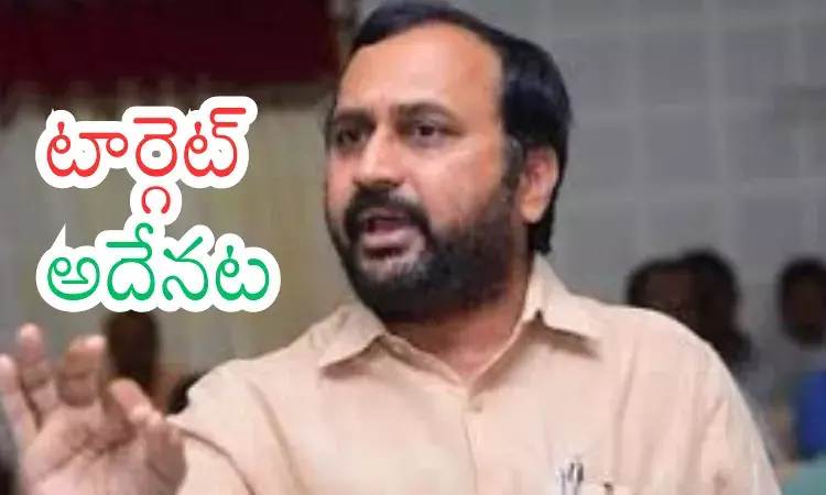 YSRCP : ఆళ్ల మళ్లీ ఆట మొదలు పెట్టారా?