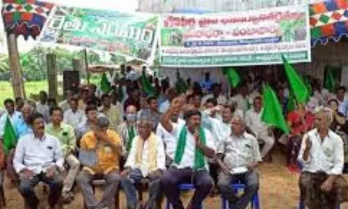 farmers who will lose their lands under the outer ringroad meet at andhra pradesh farmers who will lose their lands under the outer ringroad meet at andhra pradesh