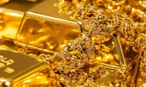 gold prices rose again today. silver prices also saw a huge increase